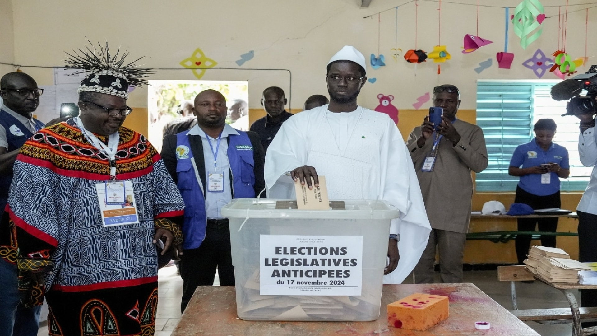 Senegal’s ruling party secures parliamentary majority with 130 seats in 165-seat national assembly